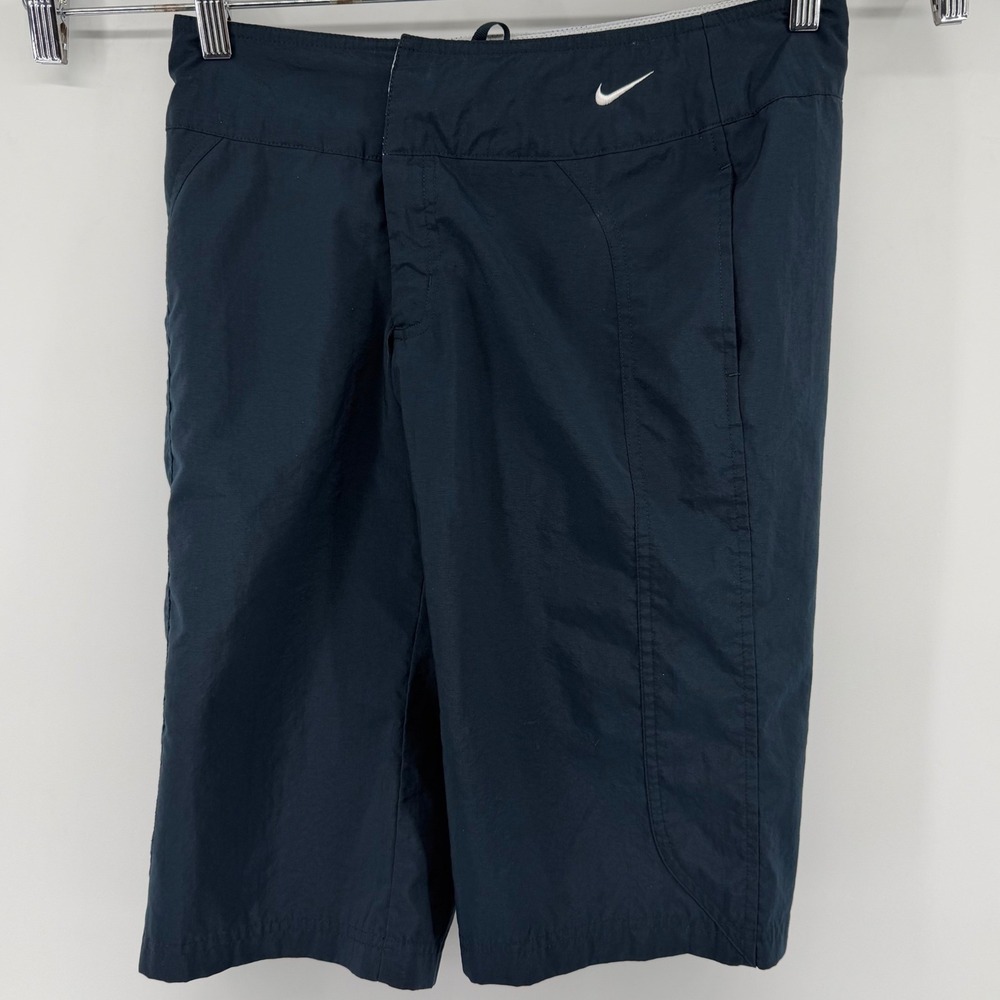 Nike Long Shorts Women Small Navy Blue Pockets Embroidered Swoosh Burmedua